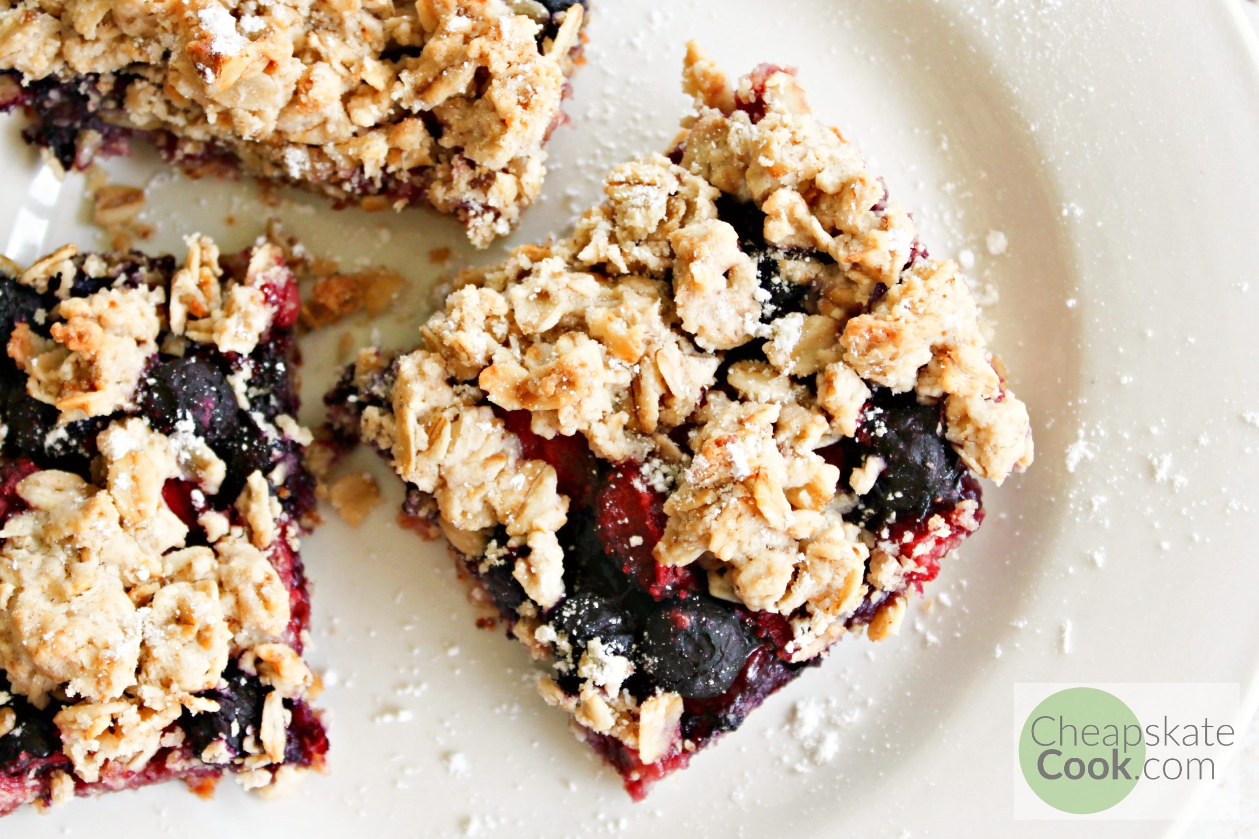 Mix-in-the-Pan Fruit & Oat Bars