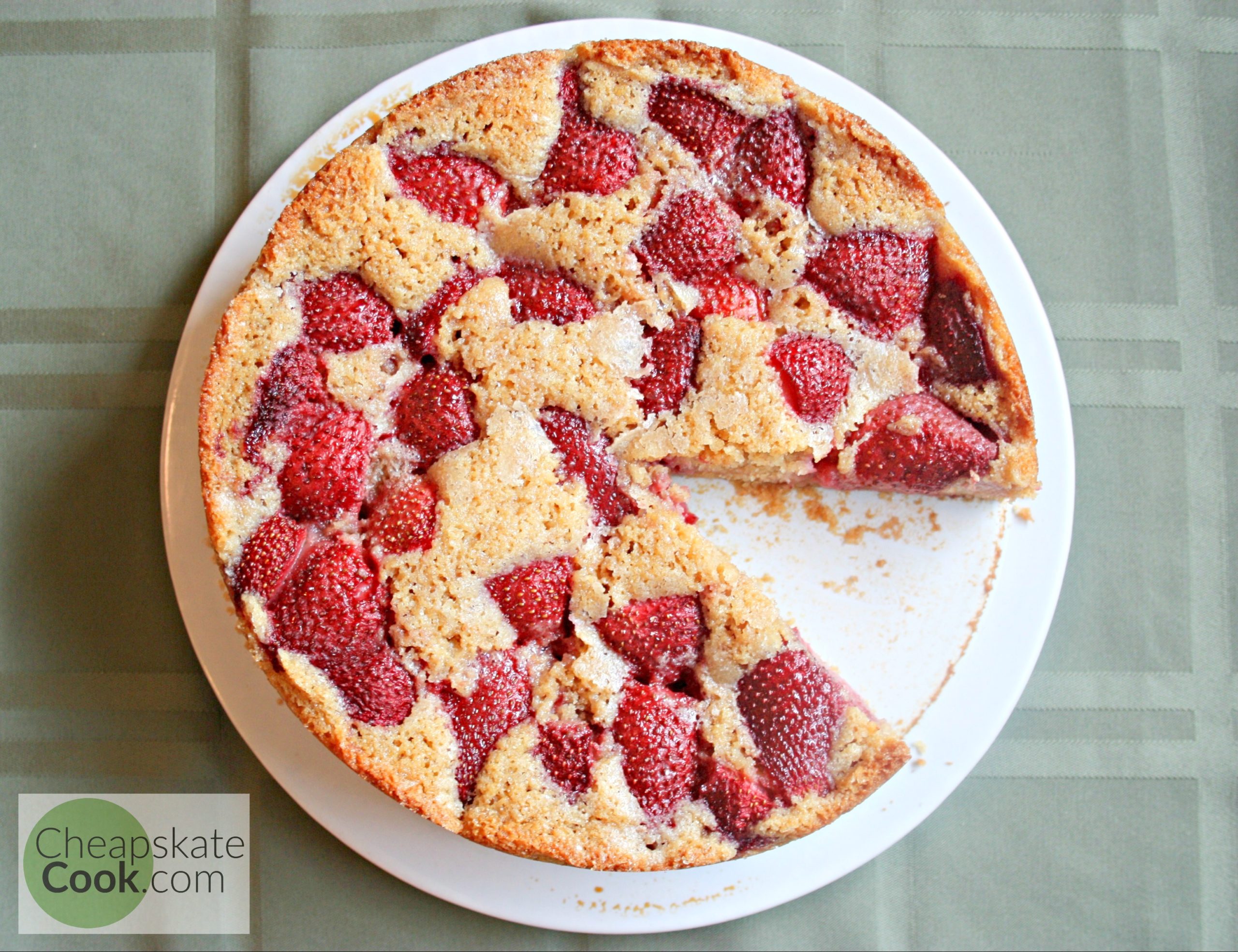 Simple Strawberry Breakfast Cake