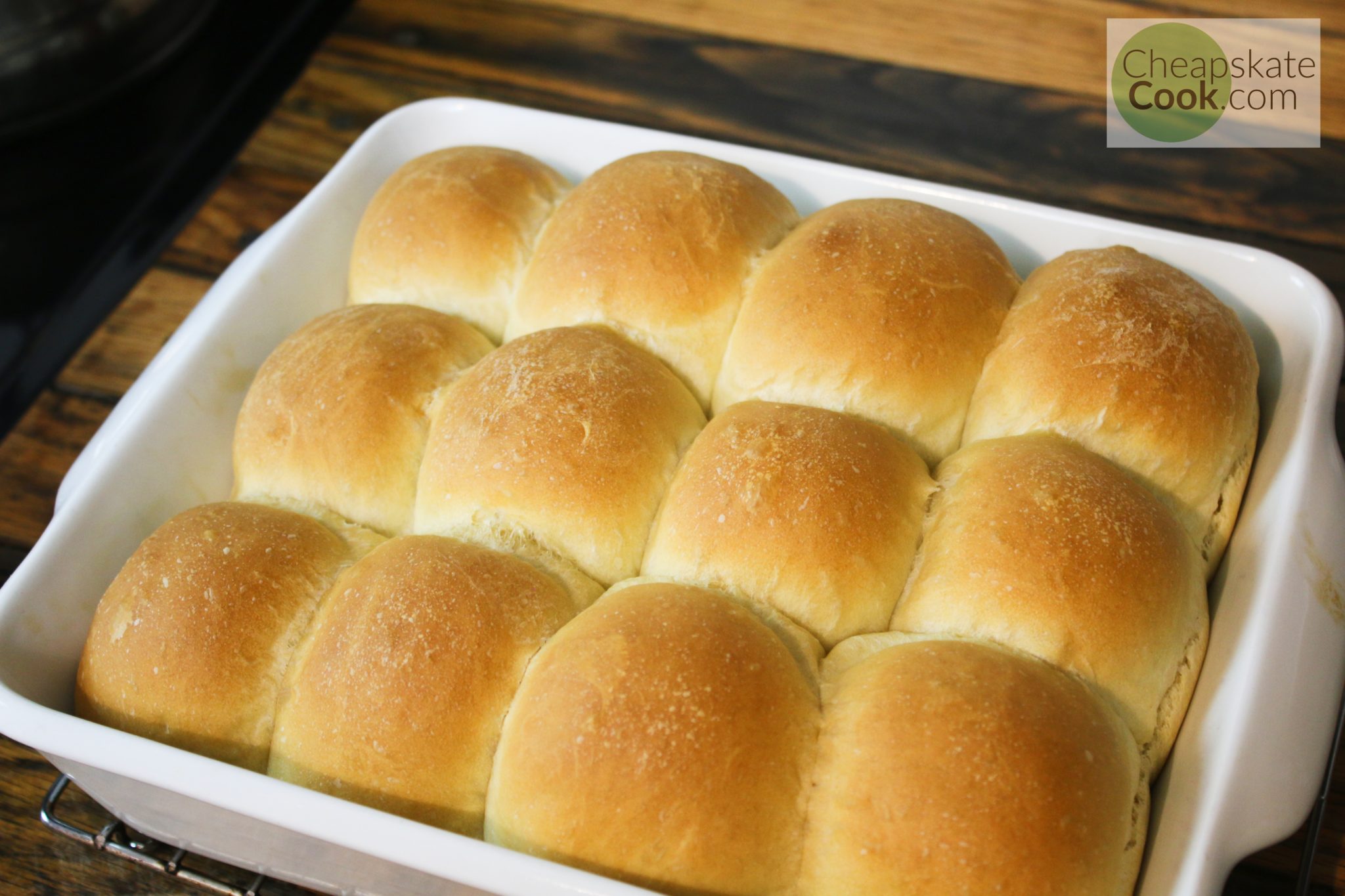 dinner rolls